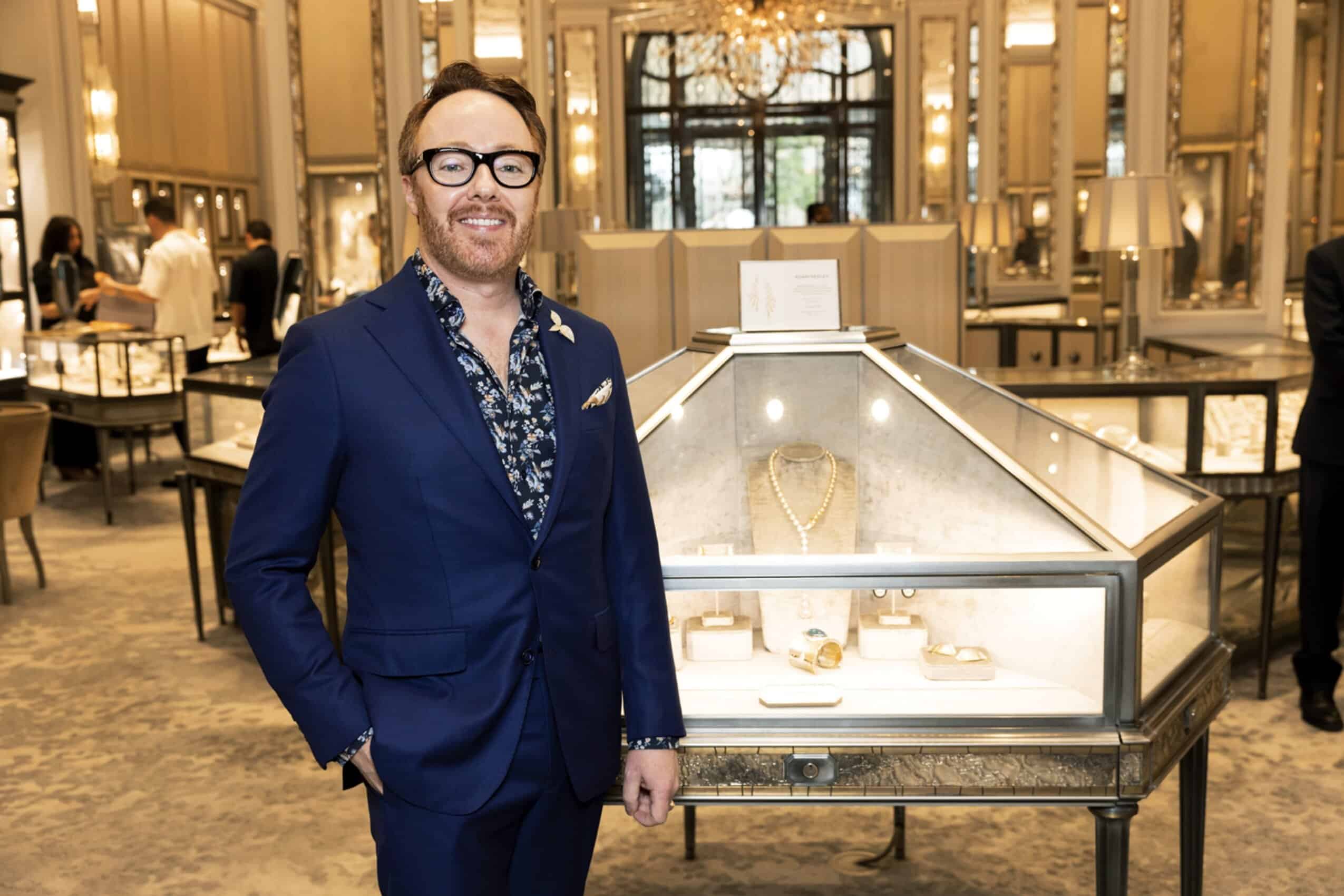Adam Neeley: Jewelry as a Living Form — portrait, studio