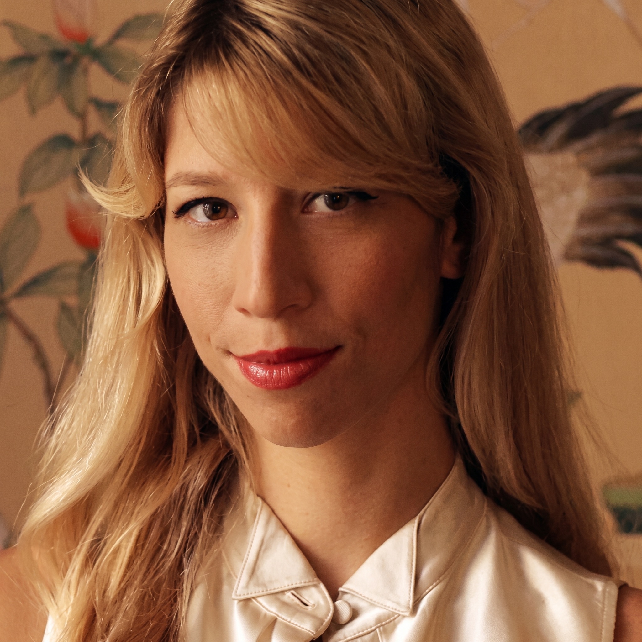 Bea Bongiasca: Jewellery as a World in Miniature