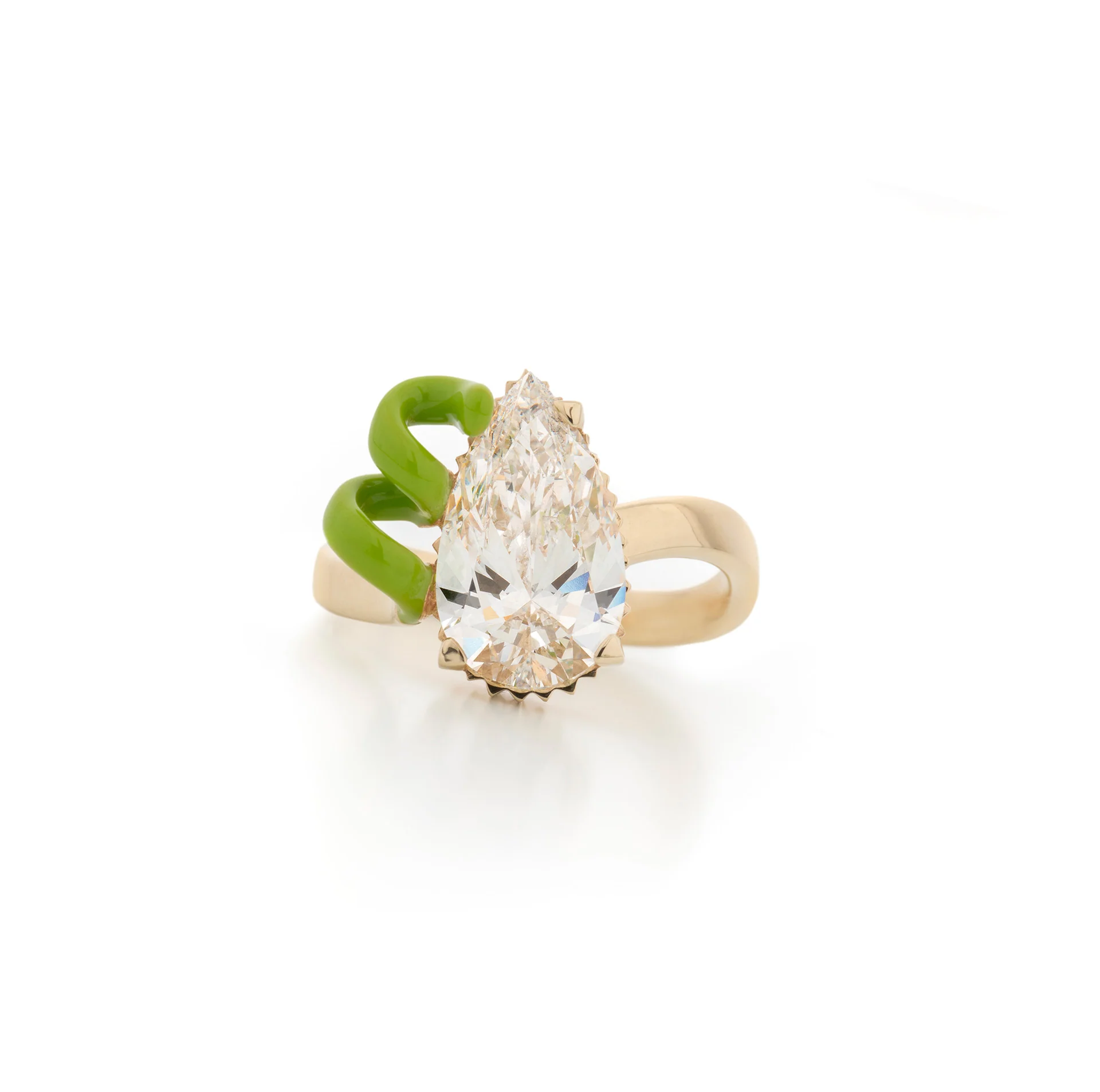MOCKTAIL RING WITH DROP CUT DIAMOND