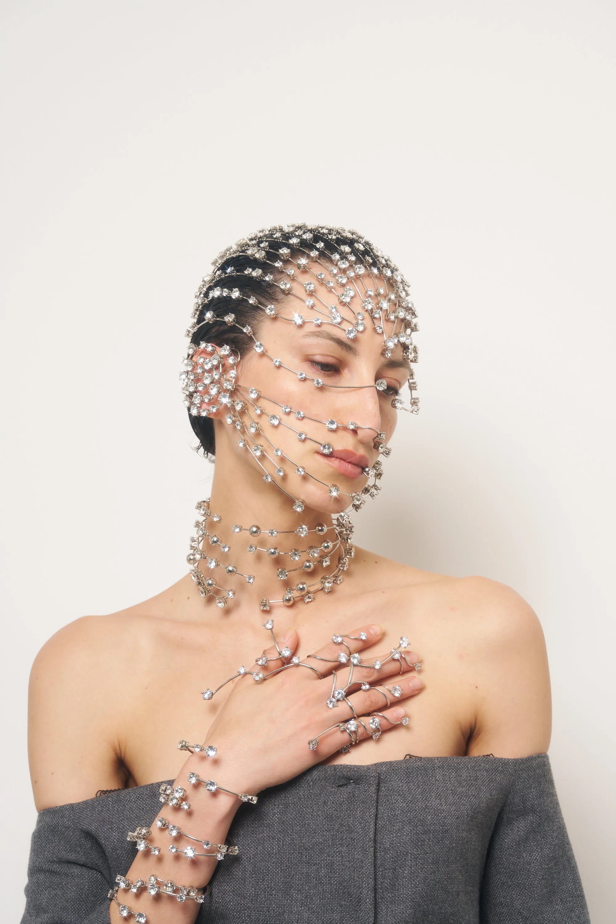 Branded Jewelry Groups Are Consolidating Trust. Independents Still Own the Proof.
