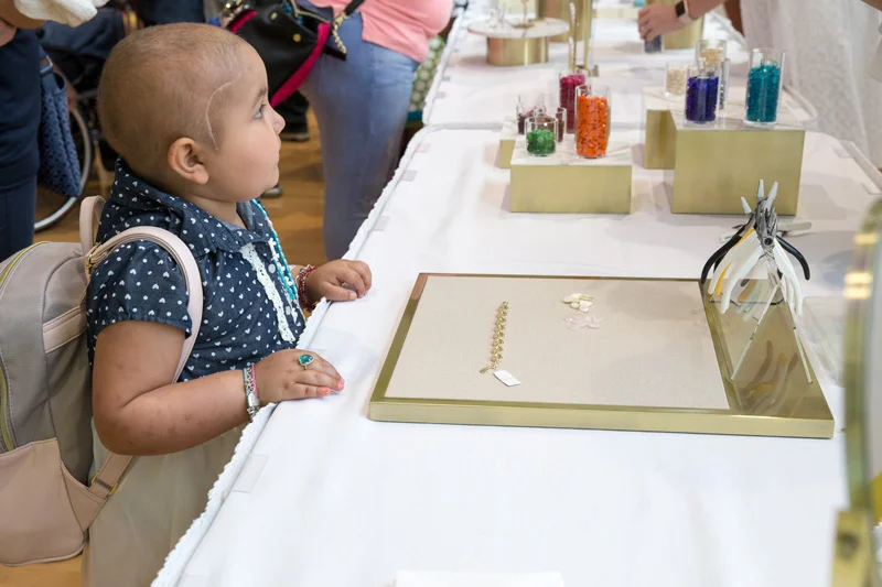 A Color Bar moment from Kendra Scott’s Kendra Cares program